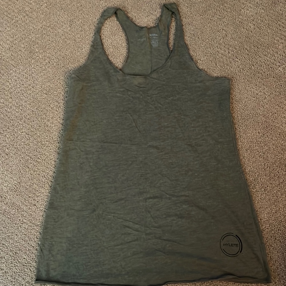 Hylete tank